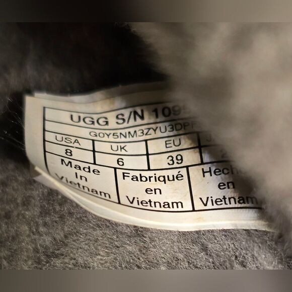 NWT UGG Charcoal Plush Women's Slippers 8 - Picture 8 of 11